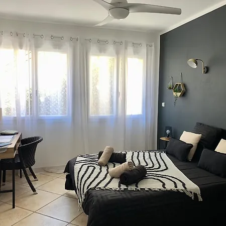 Fiora Bed & Breakfast